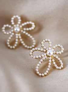Dallas Flower Earrings